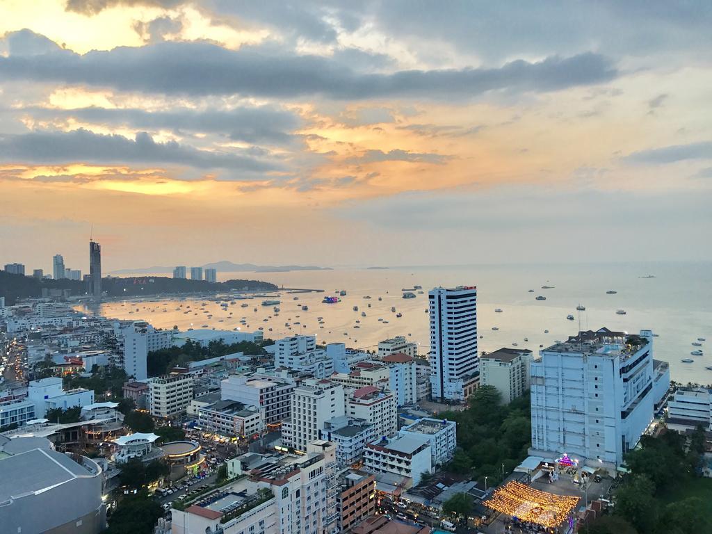 Base Central Pattaya By Alex Zewnętrze zdjęcie